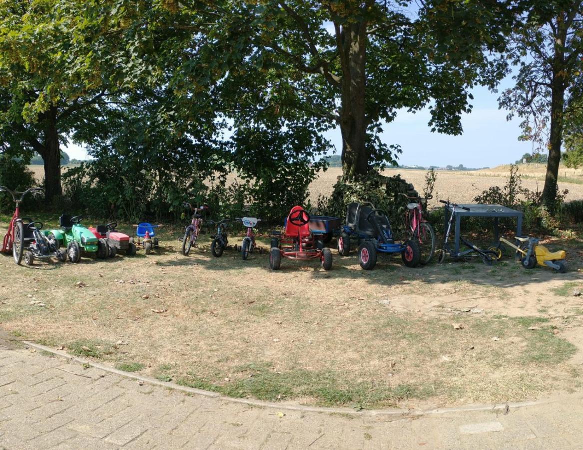 “In Oans Oefje” Parel In De Polder! Apartamento Lewedorp Exterior foto